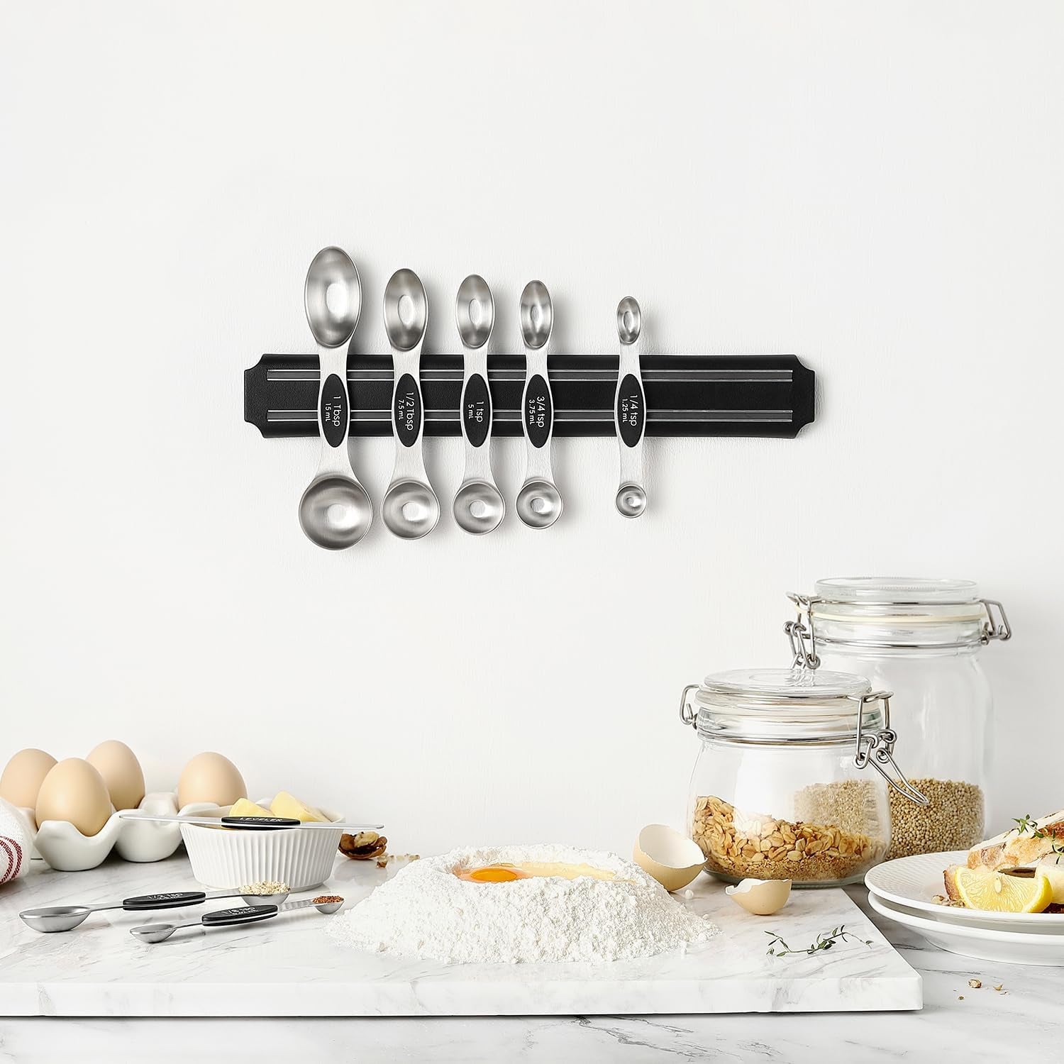 Stainless Steel Magnetic Measuring Spoons – 8-Piece Set with Strong N45 Magnets & Leveler, Heavy-Duty Kitchen Gadgets for Baking & Cooking, Fits Most Spice Jars, 